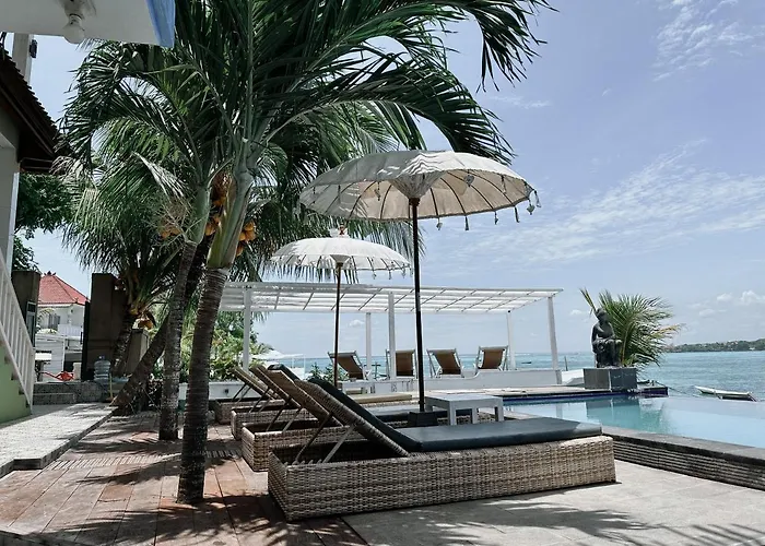 Aurora View Hotel 3*