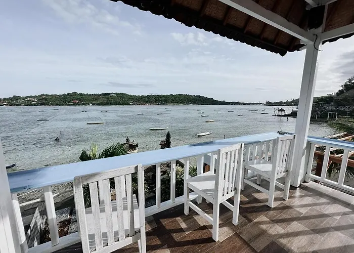 Aurora View Hotel 3*