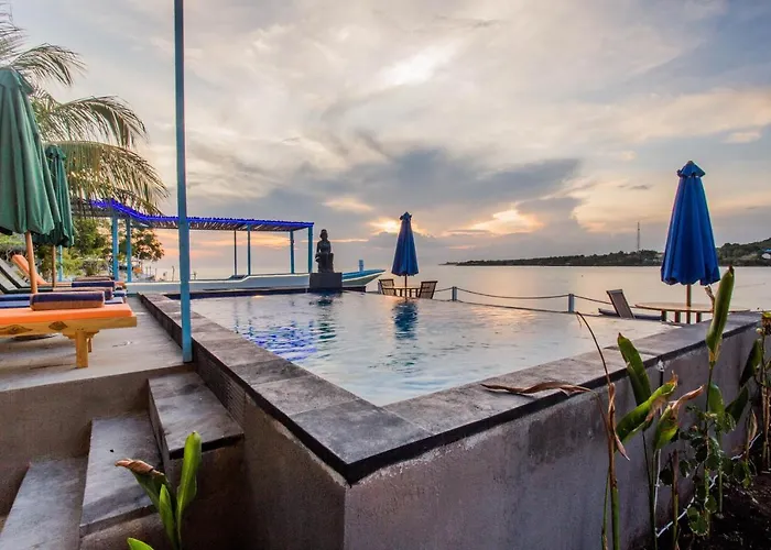 Hotel Aurora View 3*